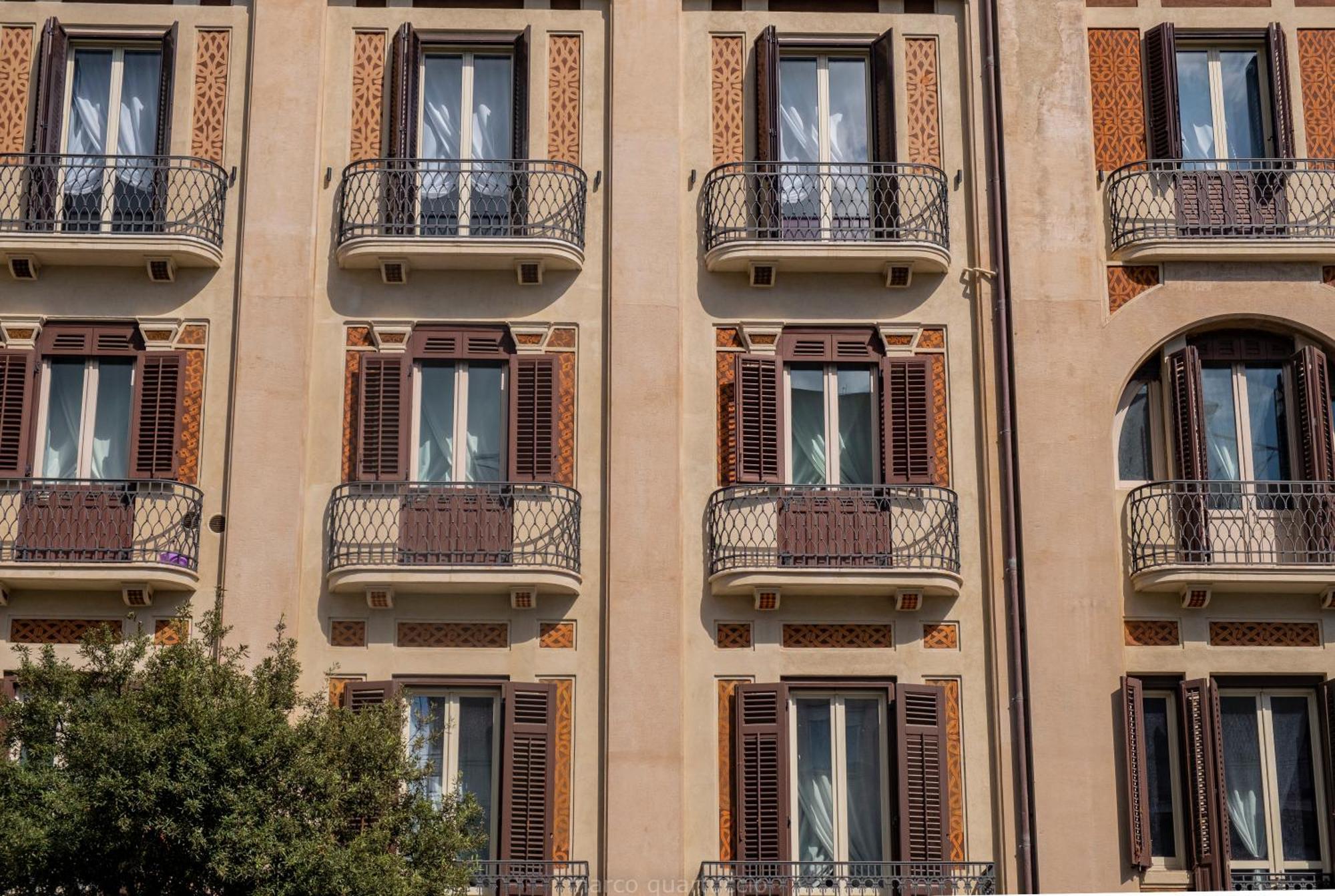 360Me Palace Messina Exterior foto